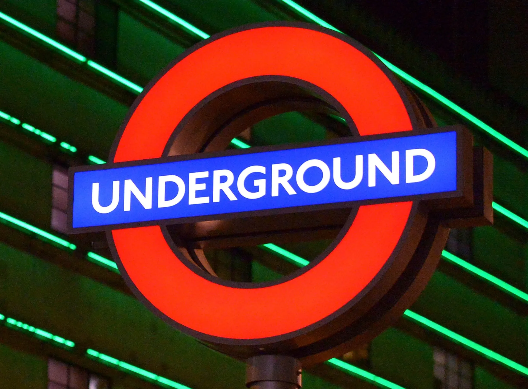 Tube_strike