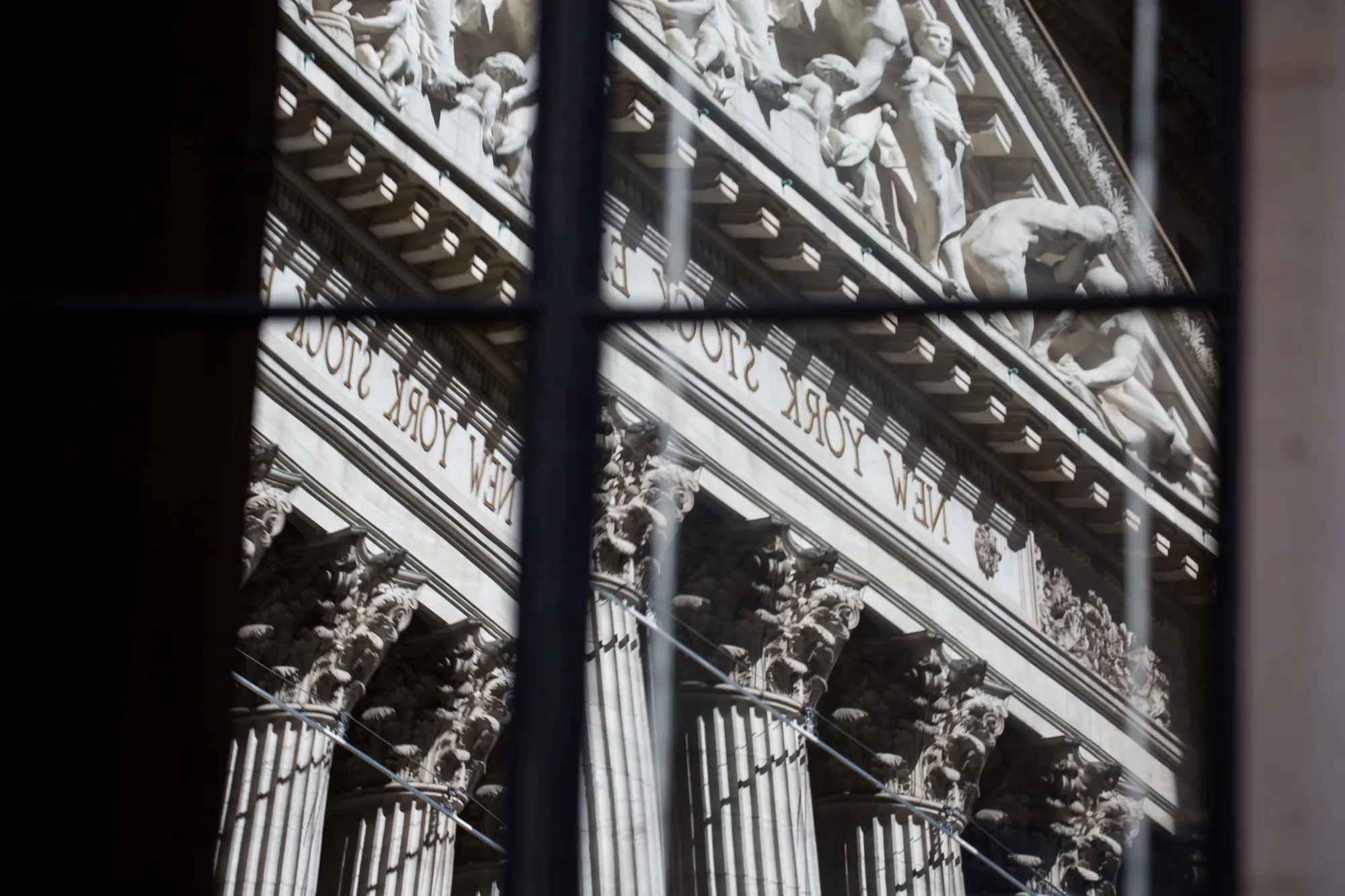 NYSE Reopens Trading Floor To Some Market Makers As U.S. Stocks Cling To Gains 