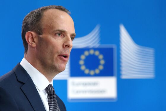 U.K.’s Raab Wants Business as Usual After a ‘No Deal’ Brexit