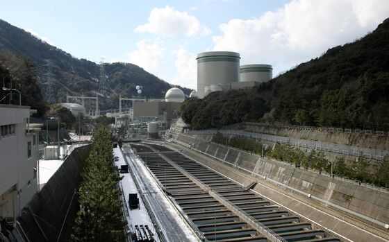 Hidden Gold, ‘Murky’ Payoffs Threaten Japan Nuclear Revival