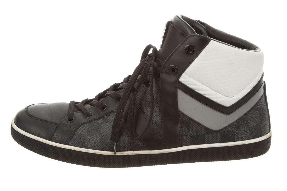 louie v sneakers