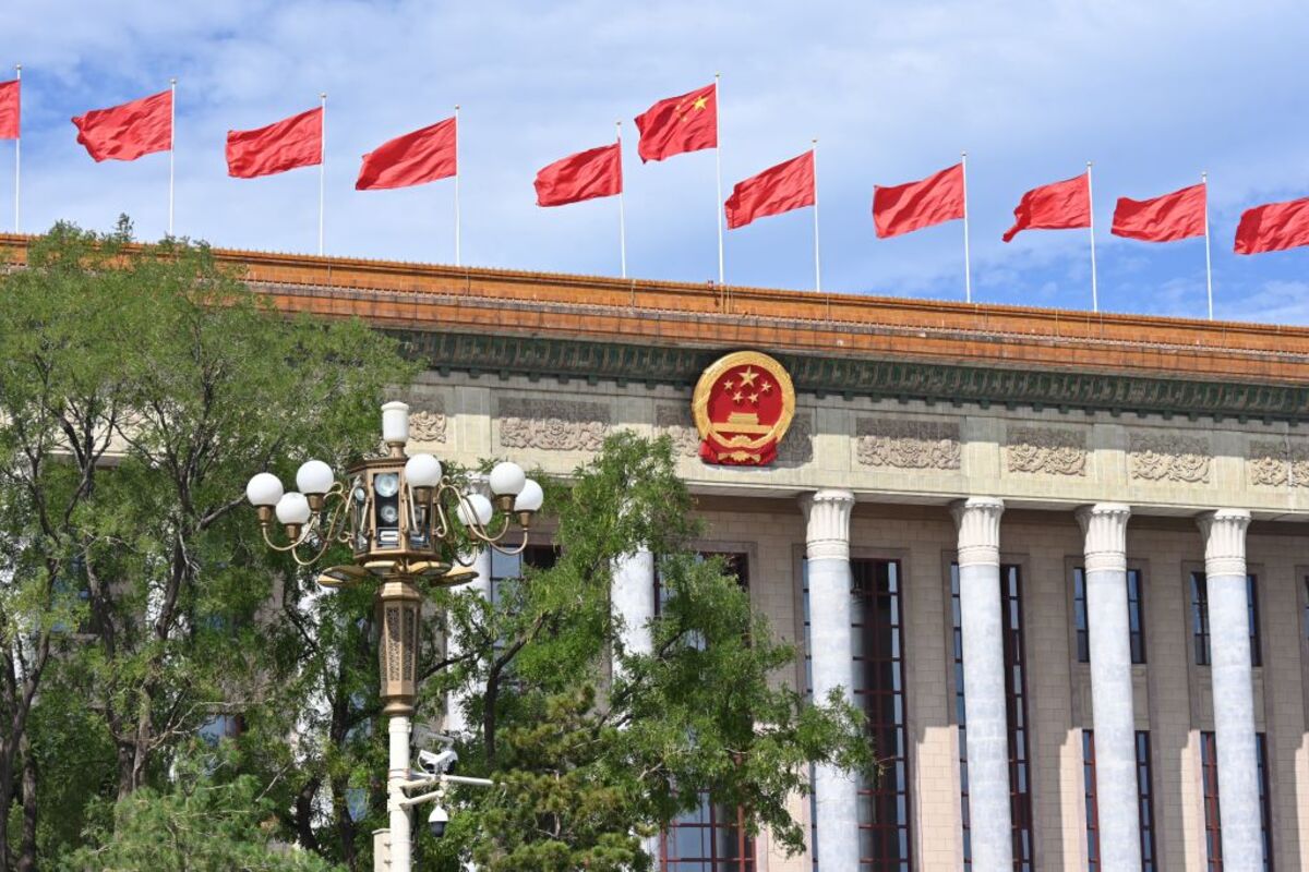 Trung Quốc trừng phạt 2 ngân hàng EU, đáp trả các biện pháp của Châu Âu