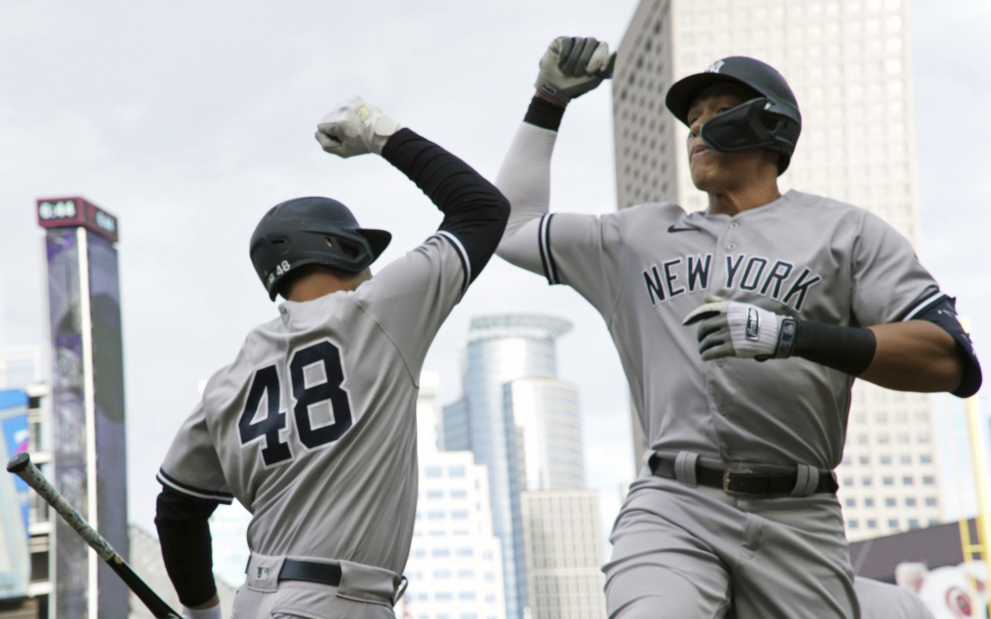 Yankees' Josh Donaldson makes history amid slow start