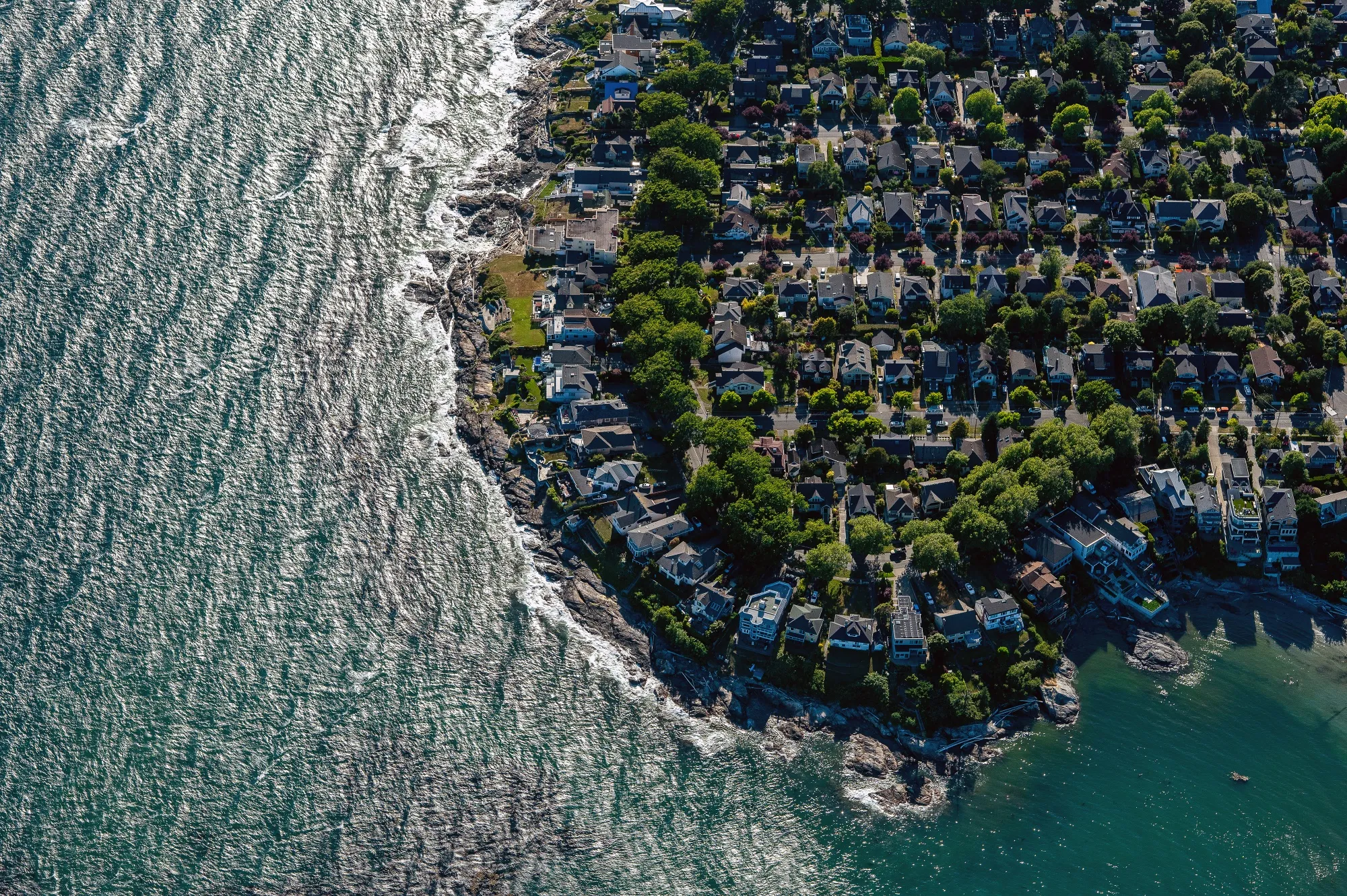 he number of new listings across Canada jumped 4.1% in April from the month prior.