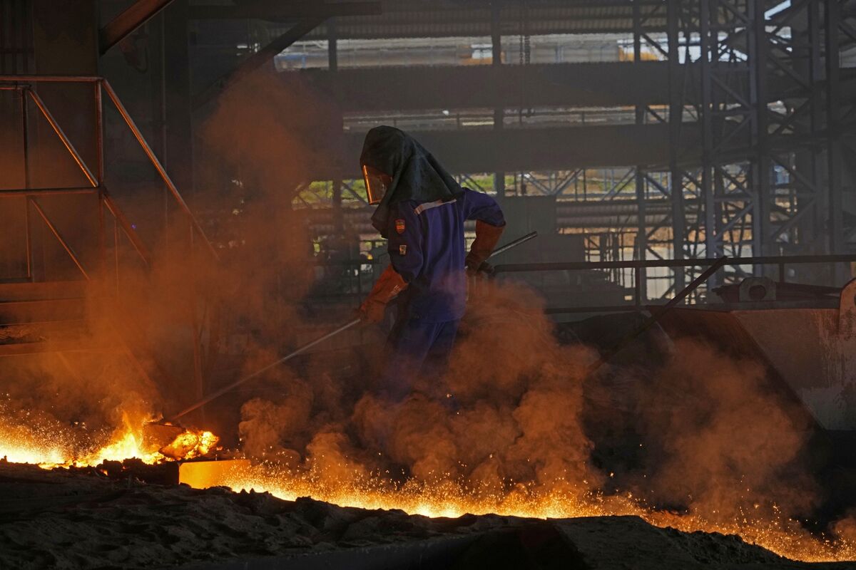 Niken đạt mức cao nhất trong chín tháng khi Indonesia dự kiến giảm sản lượng