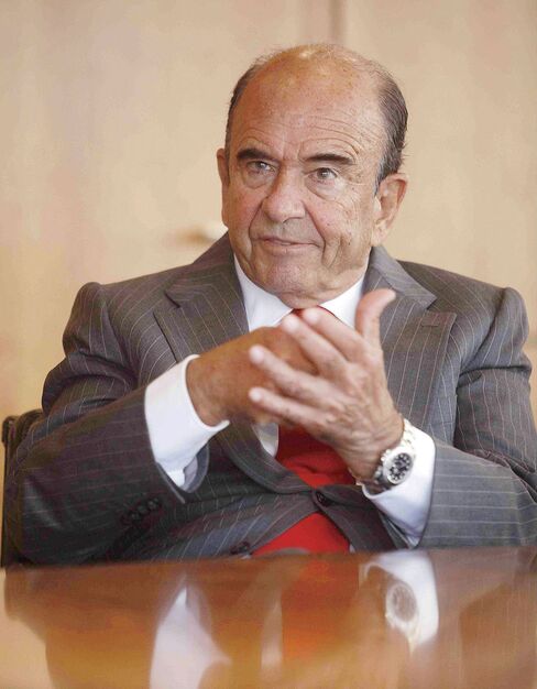 Ana’s father, Emilio Botín, preceded her as chairman he took over from his father, Emilio Botín II.