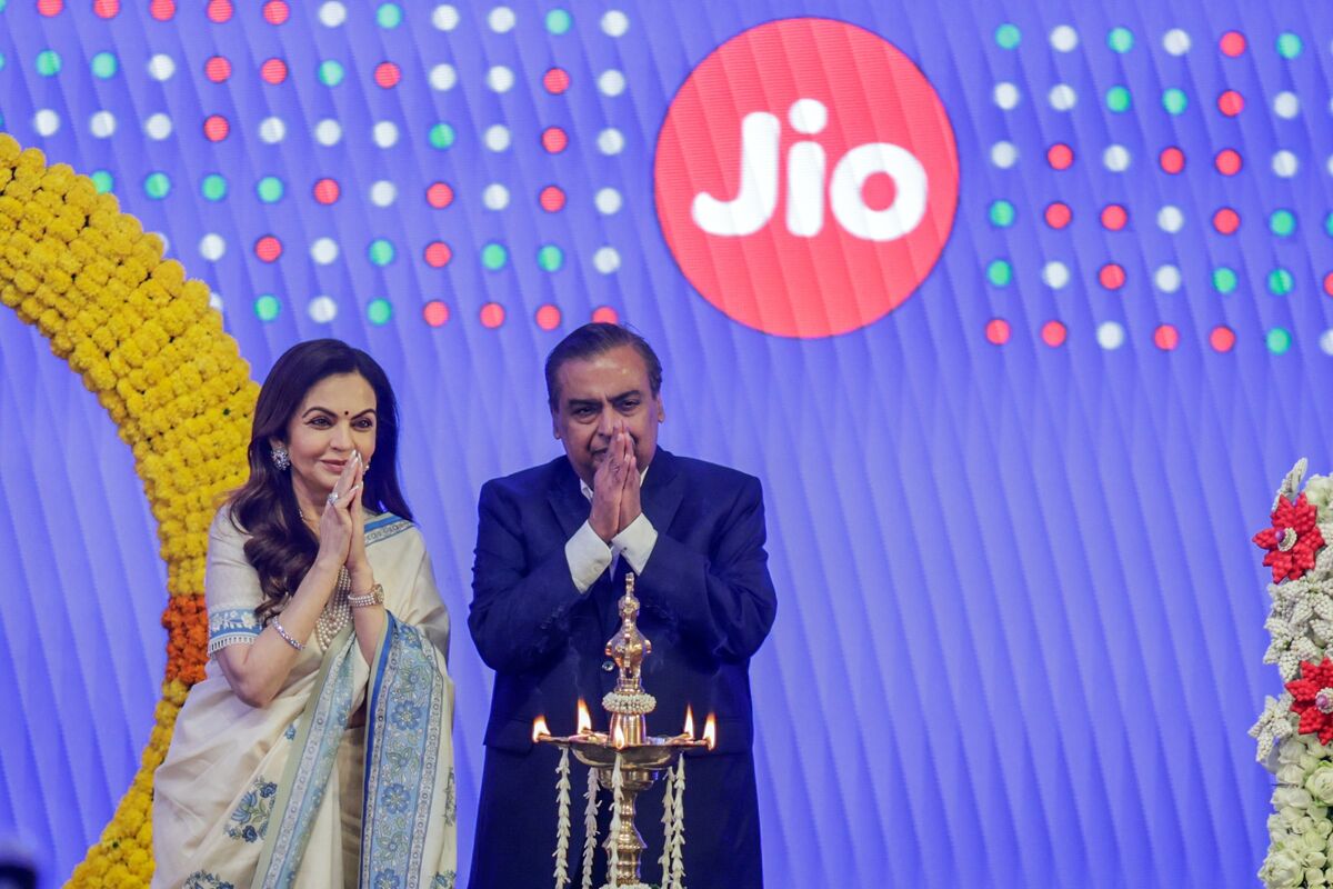 Emotions Run High as Ambani’s Jio Makes Sizzling Trading Debut