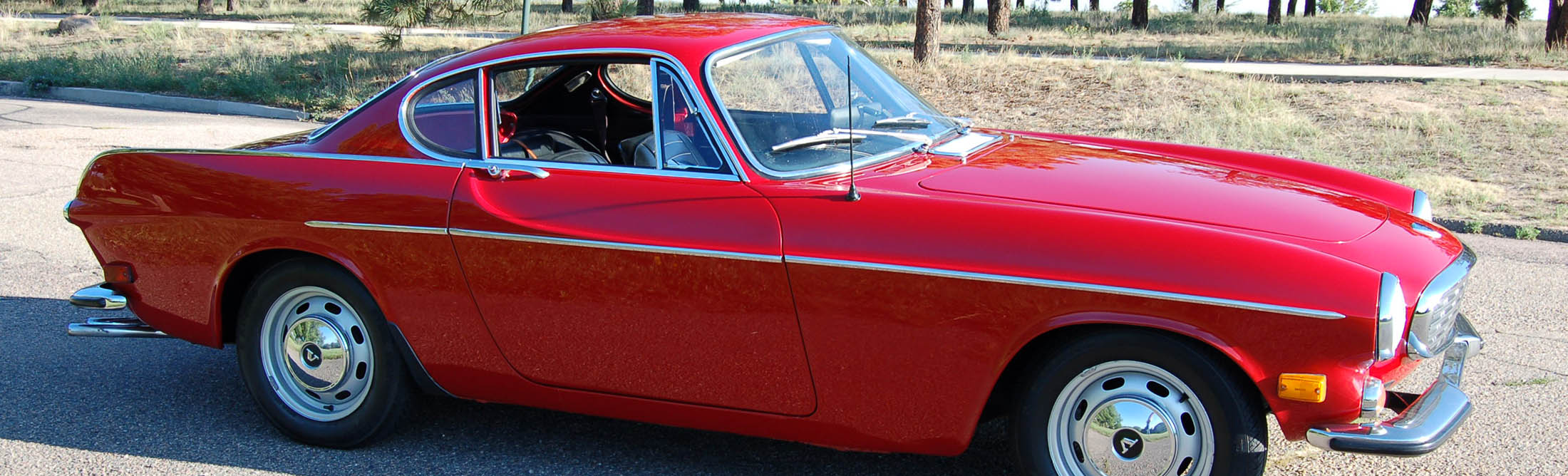 Buy A Vintage Volvo P1800 For Style And Substance Bloomberg