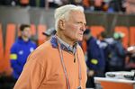 Cleveland Browns owner Jimmy Haslam walks on the field before an NFL football game against the Pittsburgh Steelers, Thursday, Sept. 22, 2022, in Cleveland. An attorney who was arrested for throwing a water bottle at Cleveland Browns owner Jimmy Haslam at the end of a home game last month has been charged with misdemeanor disorderly conduct by intoxication.
Jeffrey Miller, 51, of Rocky River, is scheduled to appear in Cleveland Municipal Court on Oct. 20. A message seeking comment was left with Miller on Friday, Oct. 7. He was charged on Thursday. (AP Photo/David Richard, File)