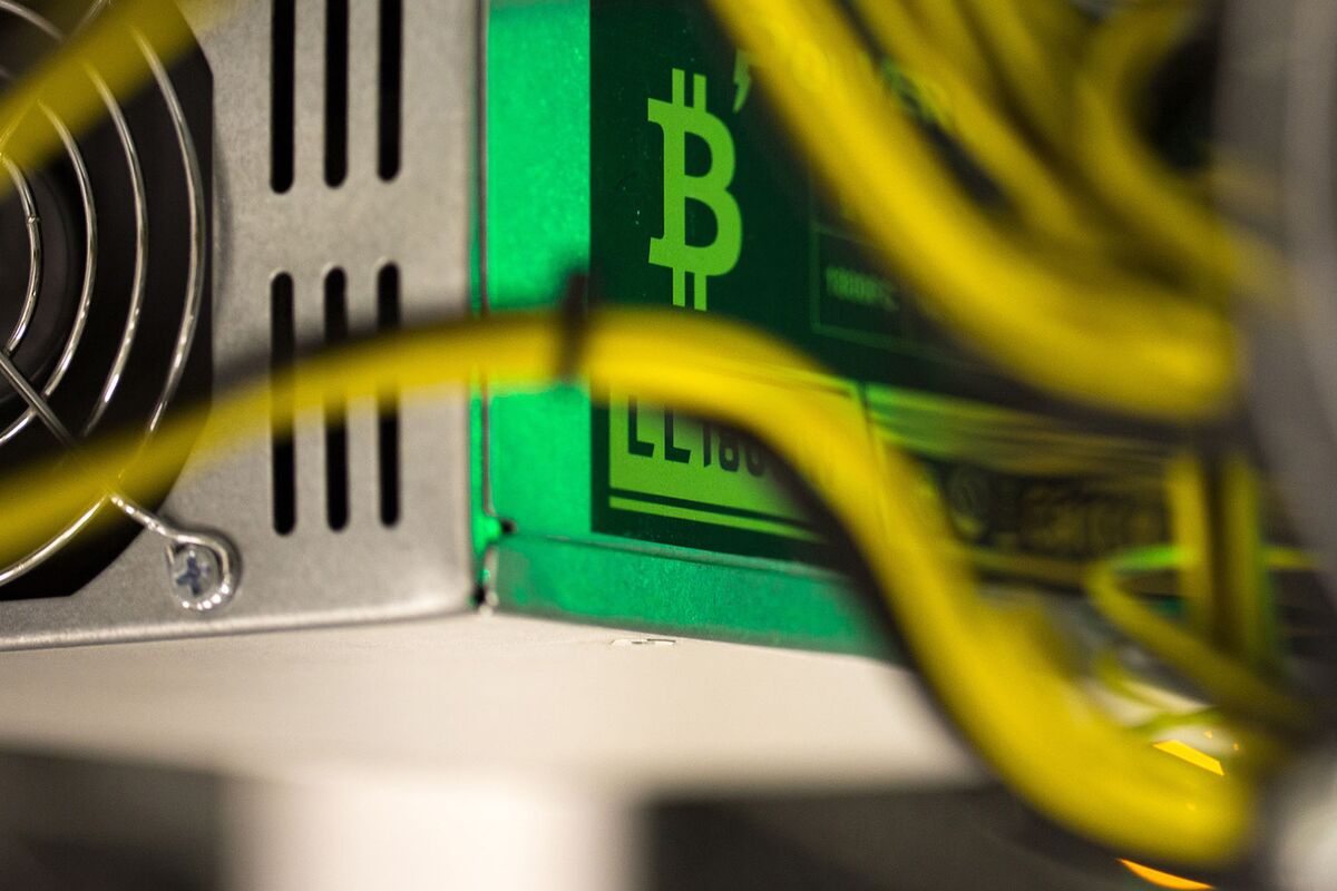 Up to Two-Thirds of Bitcoin Transactions Have No Economic Value - Bloomberg