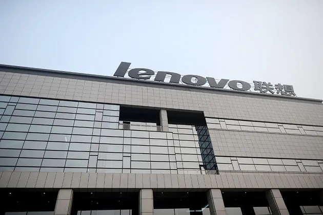 Lenovo Takes on Apple and Samsung in Smartphone Market