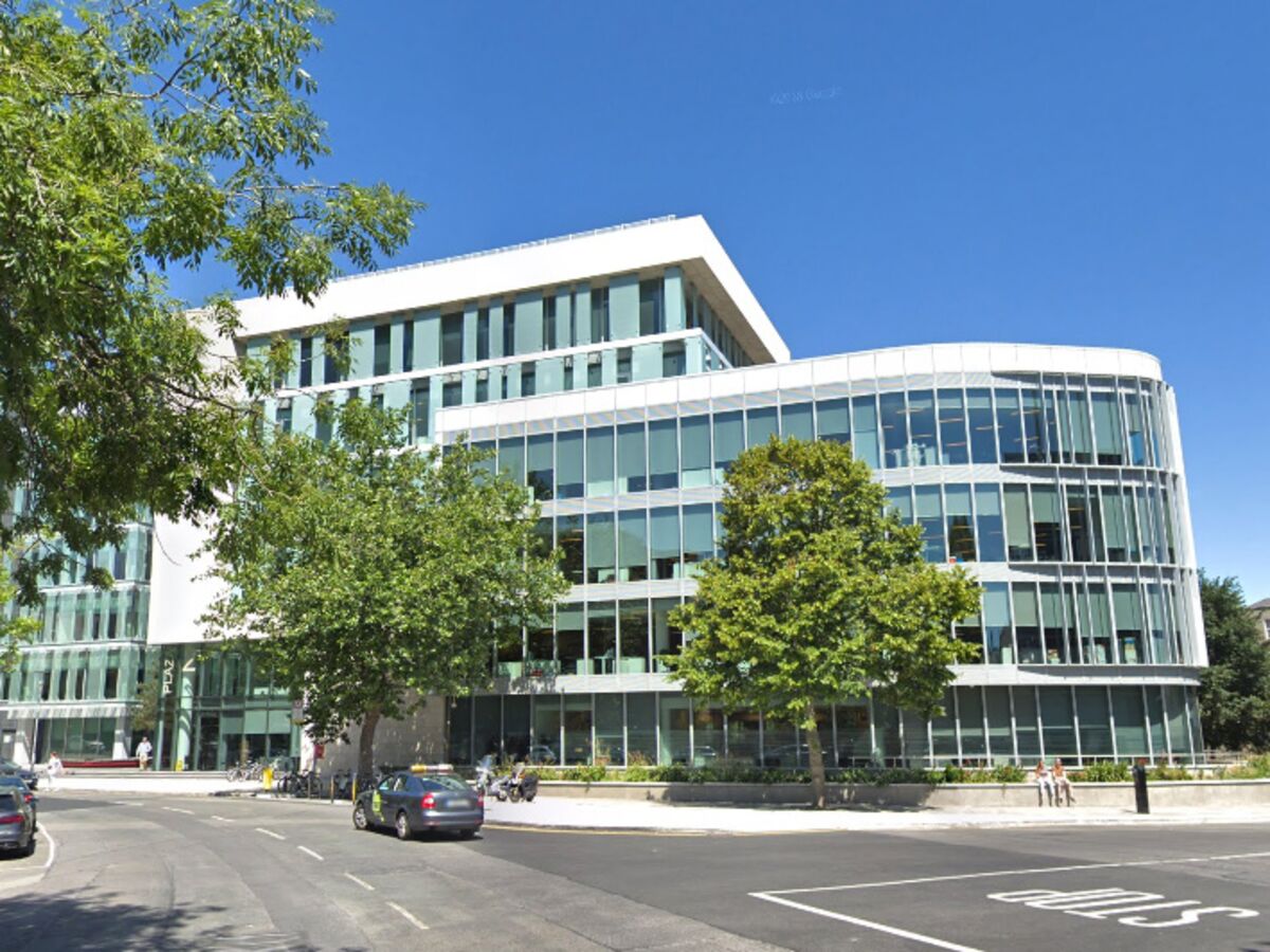 Amazon Said in Talks for New Dublin Office Even as Virus Hits Bloomberg