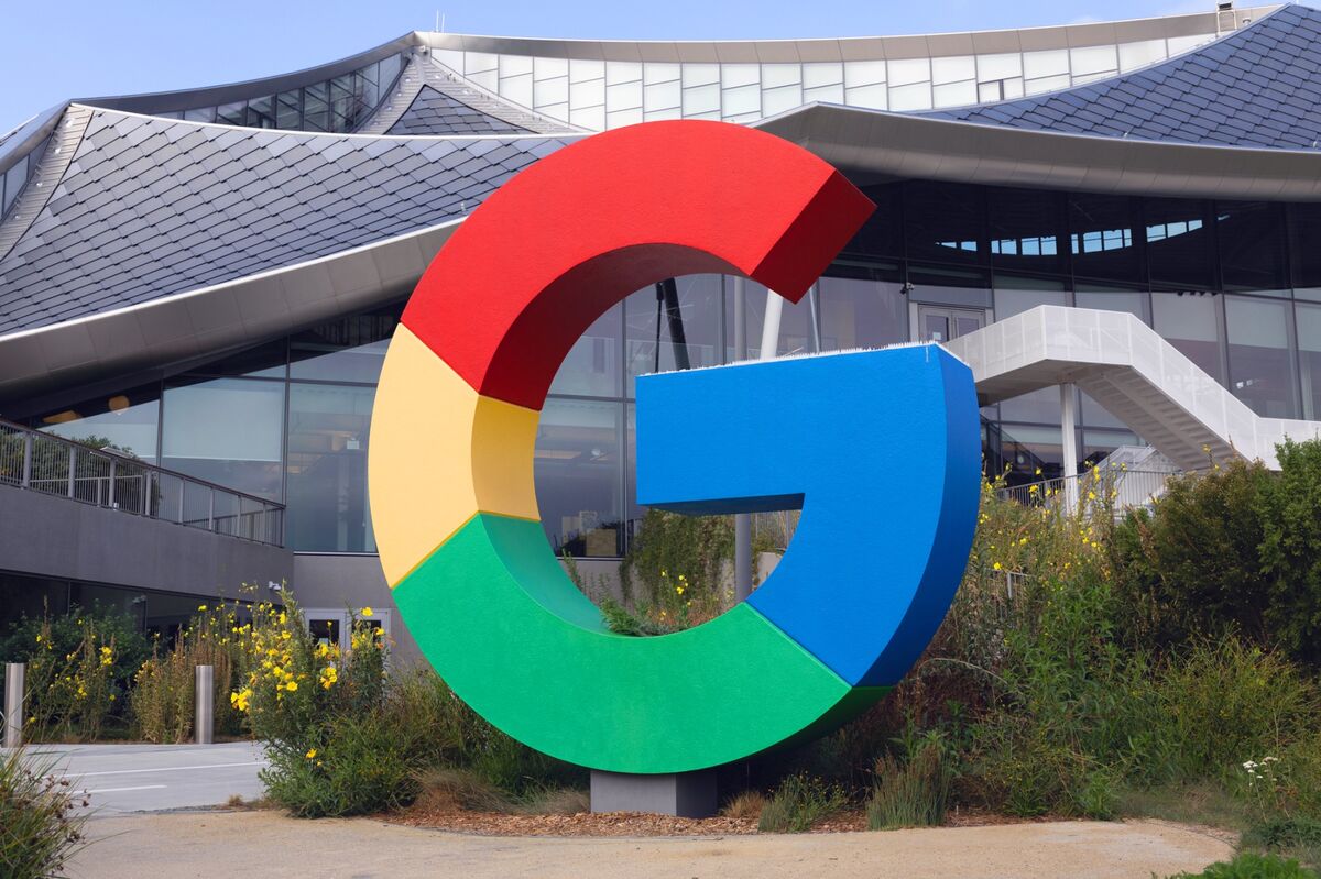 Nvidia-Google AI Chip Rivalry Escalates on Report of Meta Talks