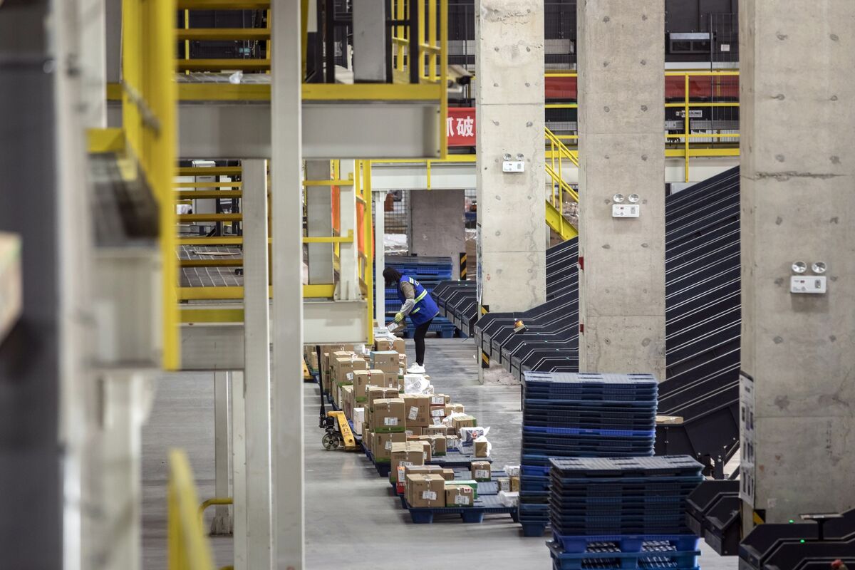 Alibaba to Spin Off Cainiao Logistics Unit for Hong Kong IPO