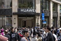 Huawei Stores in Shanghai