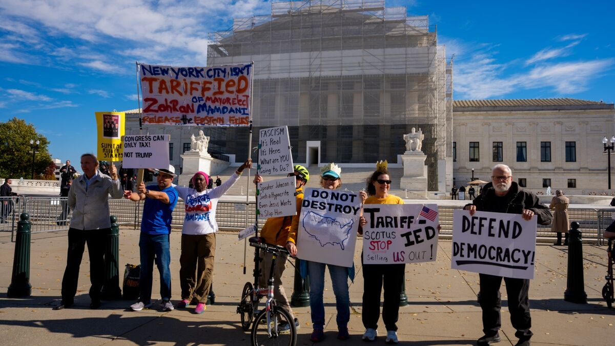 ⚫️ BLOOMBERG: La Corte Suprema degli Stati Uniti esamina la legalità della politica tariffaria di Trump
