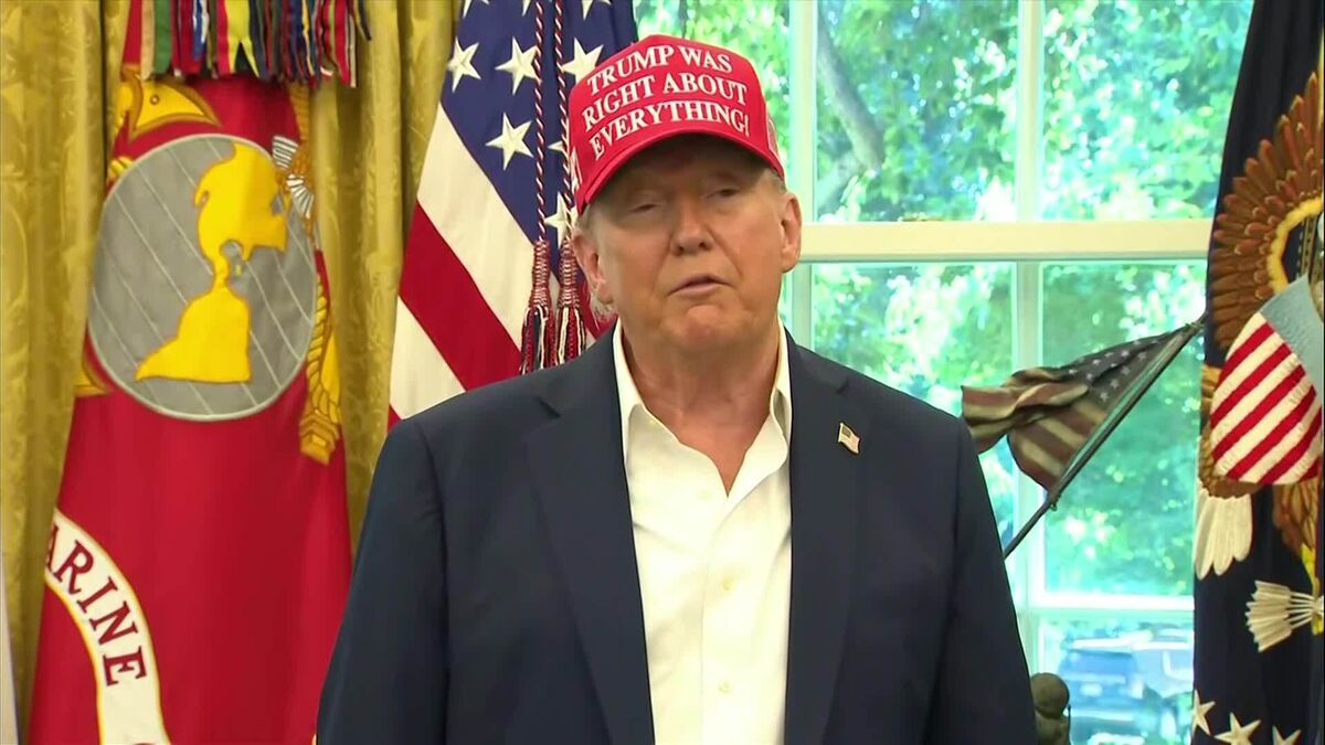 Trump Says Intel Agreed to Give US a 10% Equity Stake
