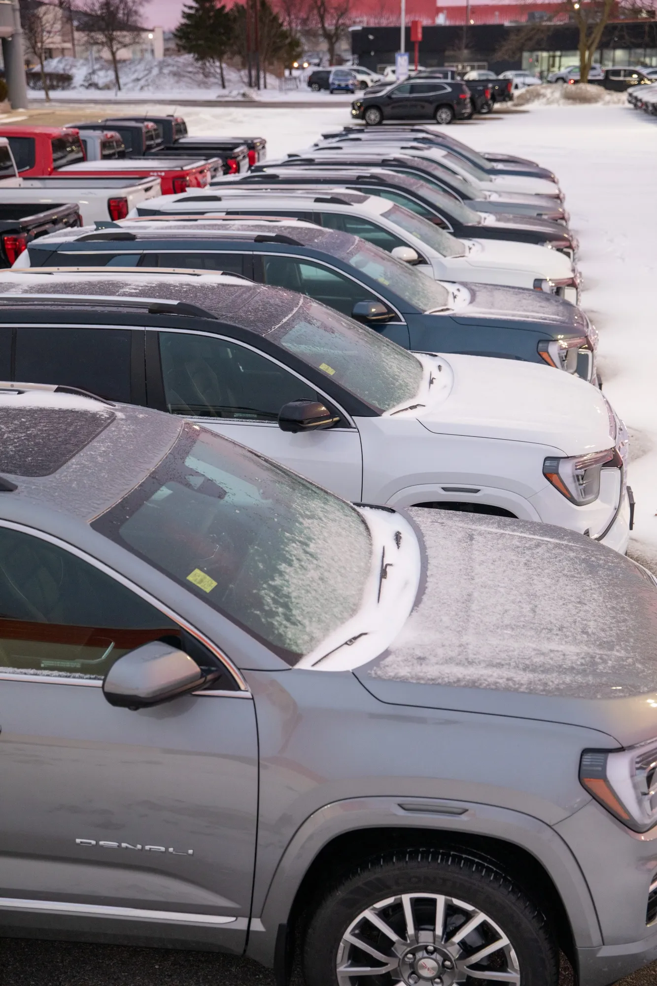 Canadian Auto Sales Rise Back To Pre-Pandemic Levels 