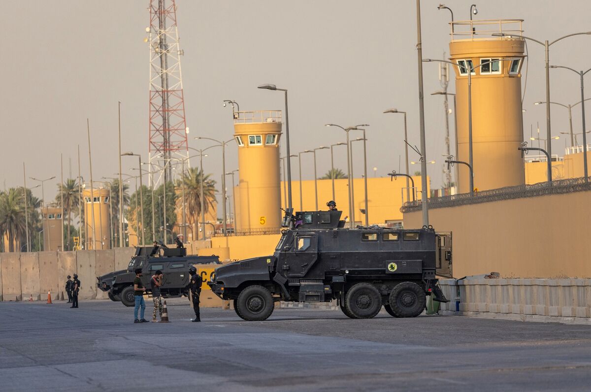 US Orders Partial Evacuation of Iraq Embassy as Tensions Rise