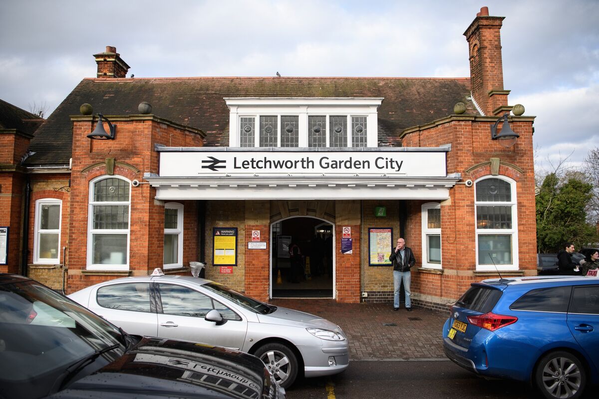 ‘Build, Baby, Build’ Oversells Labour’s New Towns