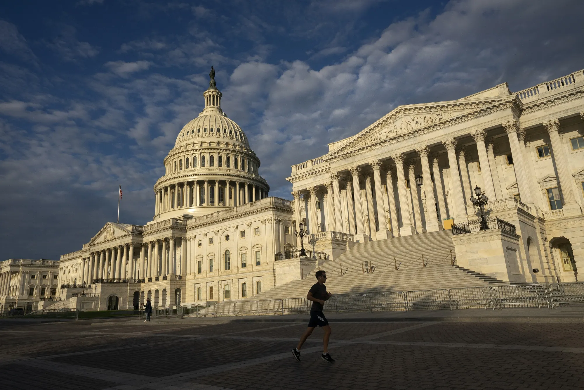 Stimulus Talks Near Brink Of Collapse After Rancorous Meeting