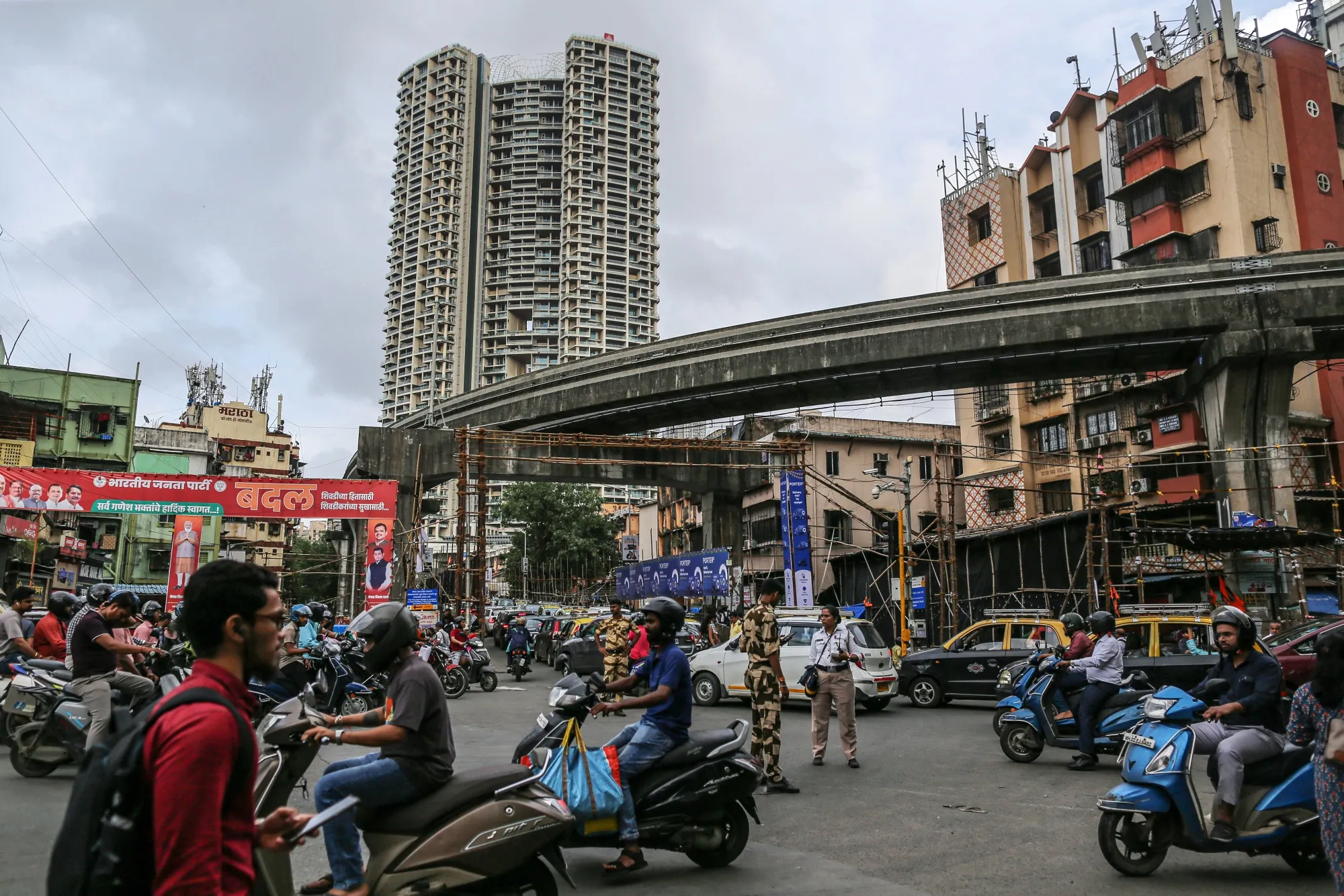 The Reserve Bank of India’s rate cut comes as housing affordability has been deteriorating in recent years on a combination of stagnant income, high home loan rates and elevated property prices, particularly in cities like Mumbai.