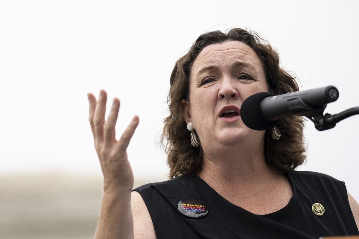 The Reason Those Katie Porter Videos Are So Damaging