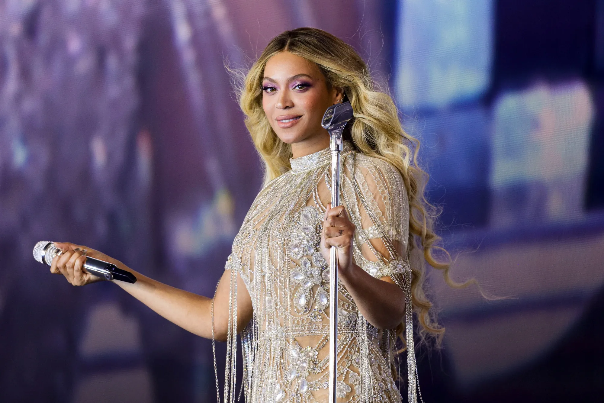 Beyoncé Tickets Among Assets, Income Disclosed by Biden, Harris - Bloomberg