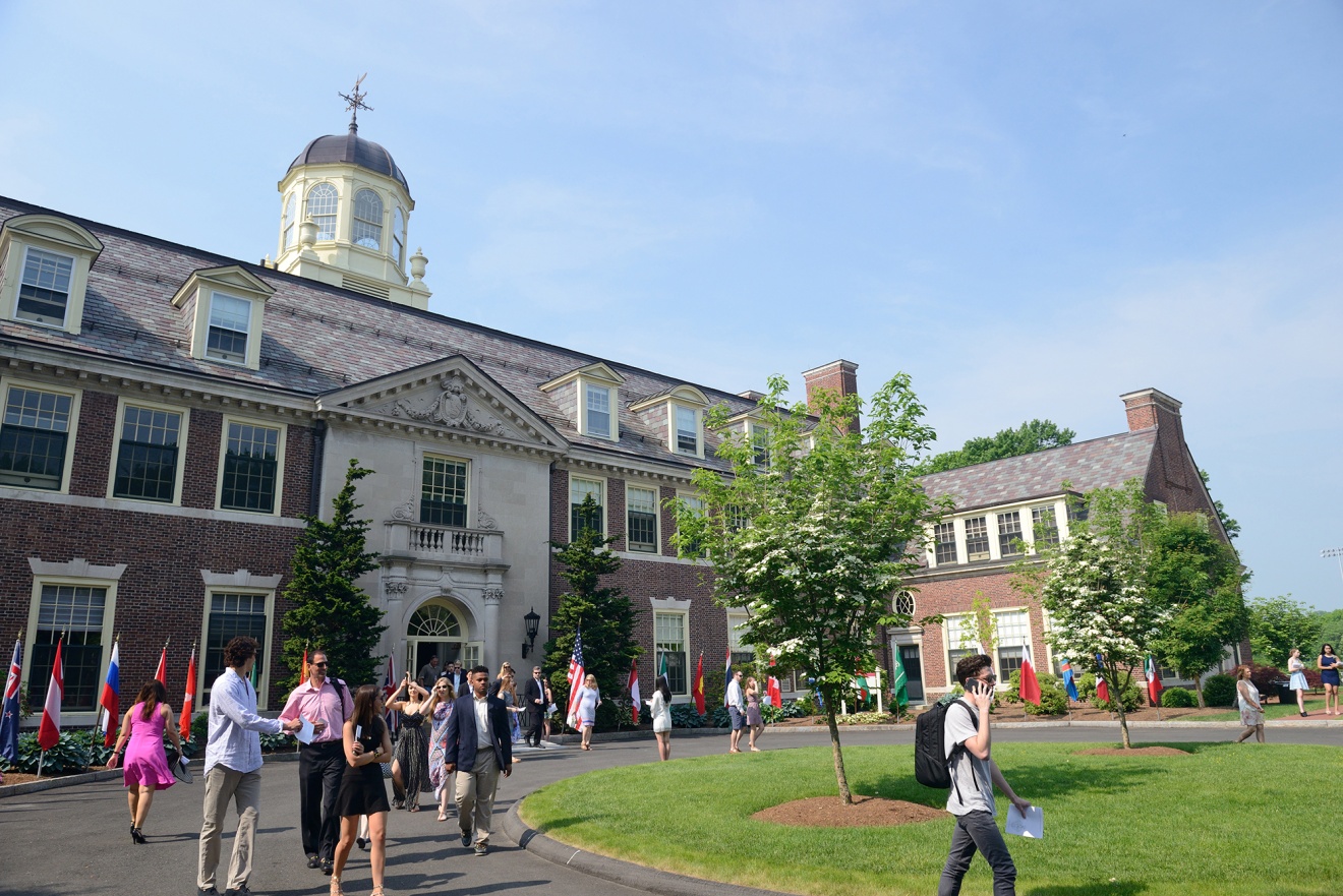 Loomis Chaffee’s Muni Bond Issue Showcases Soaring Elite Prep School