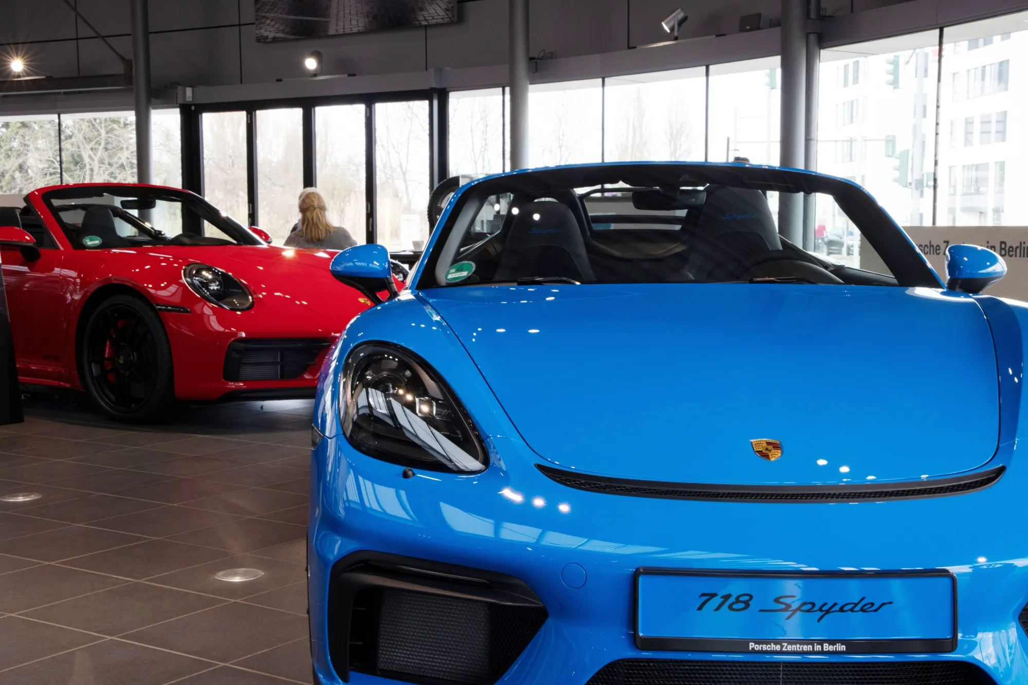 A Porsche 718 Spyder automobile at a Porsche&nbsp;showroom in Berlin.