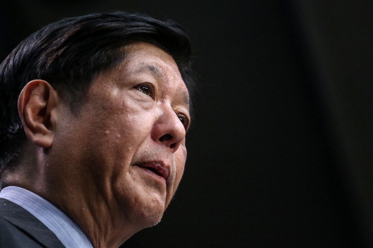 Marcos Bid to Challenge China on Disputed Shoal Pressures US