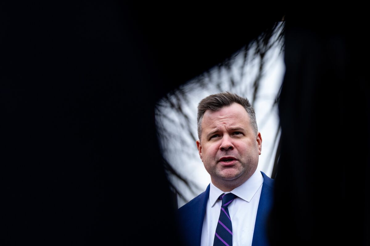 House Rejects Renewing Broad Spy Power in Fight Over Pulte
