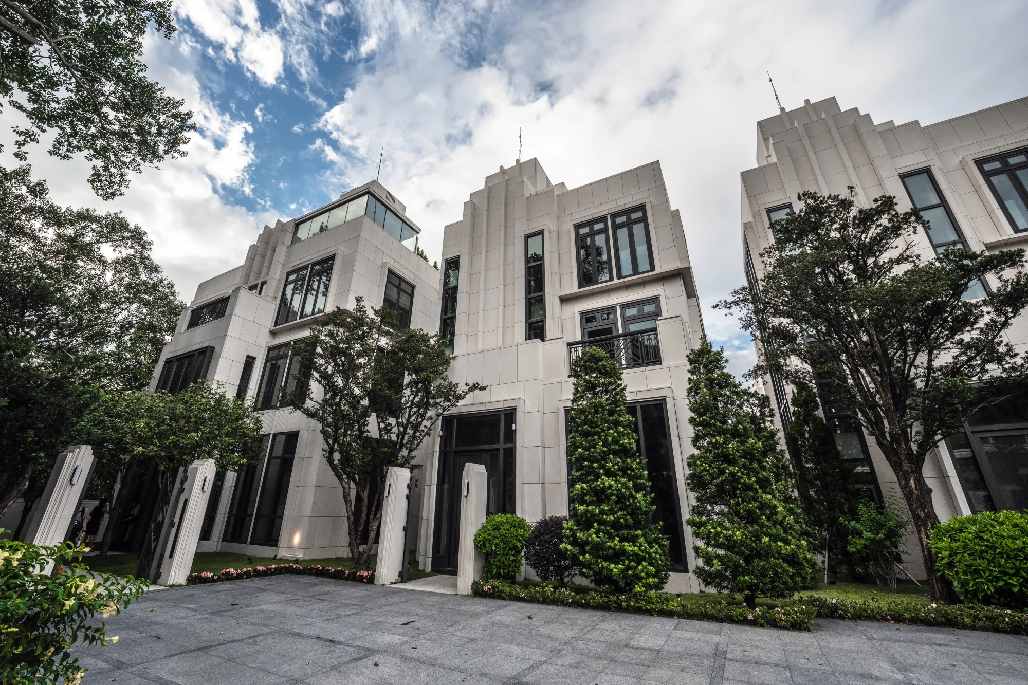 Houses at The V Group’s Twenty Peak Road by V residential project in Hong Kong.