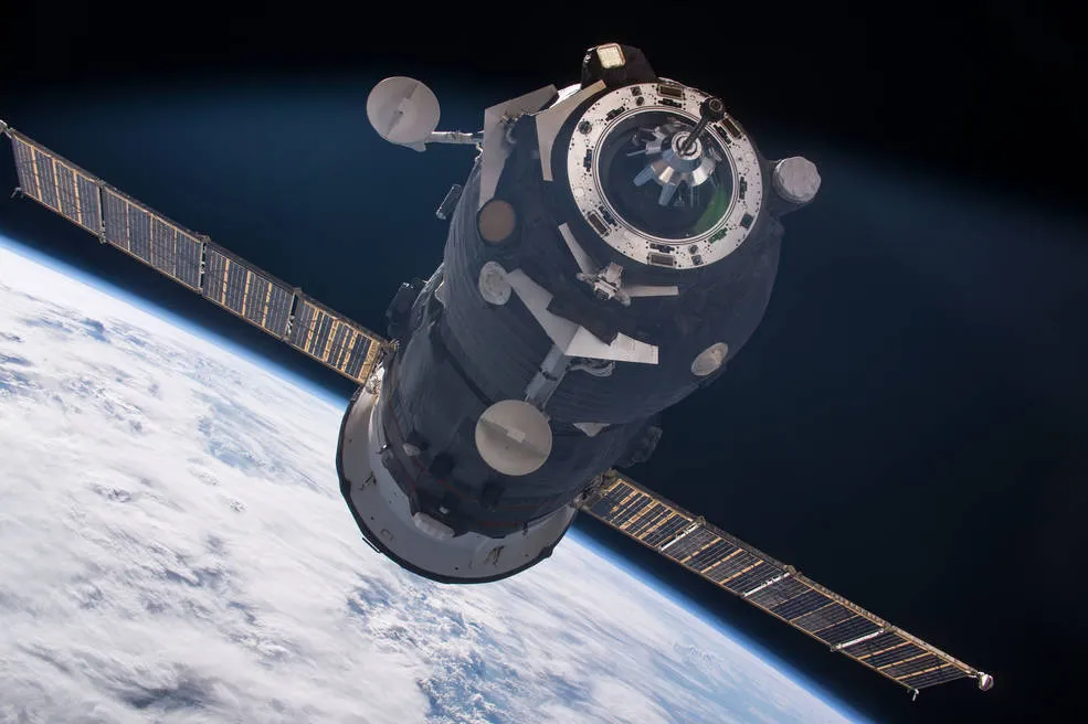 The Progress 62 cargo capsule approached the ISS in July 2016.
