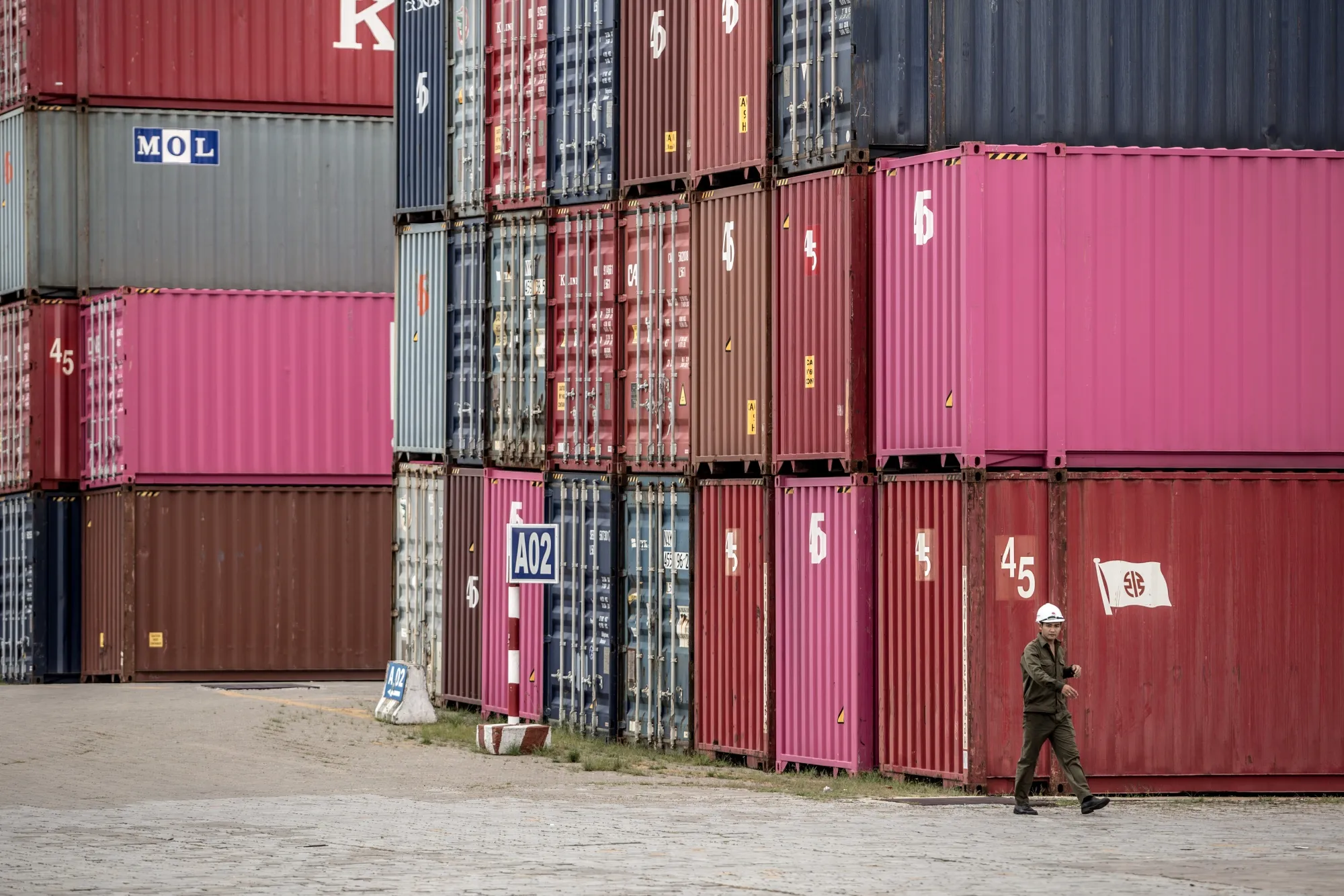 Operations Inside Tan Cang Hiep Phuoc Port
