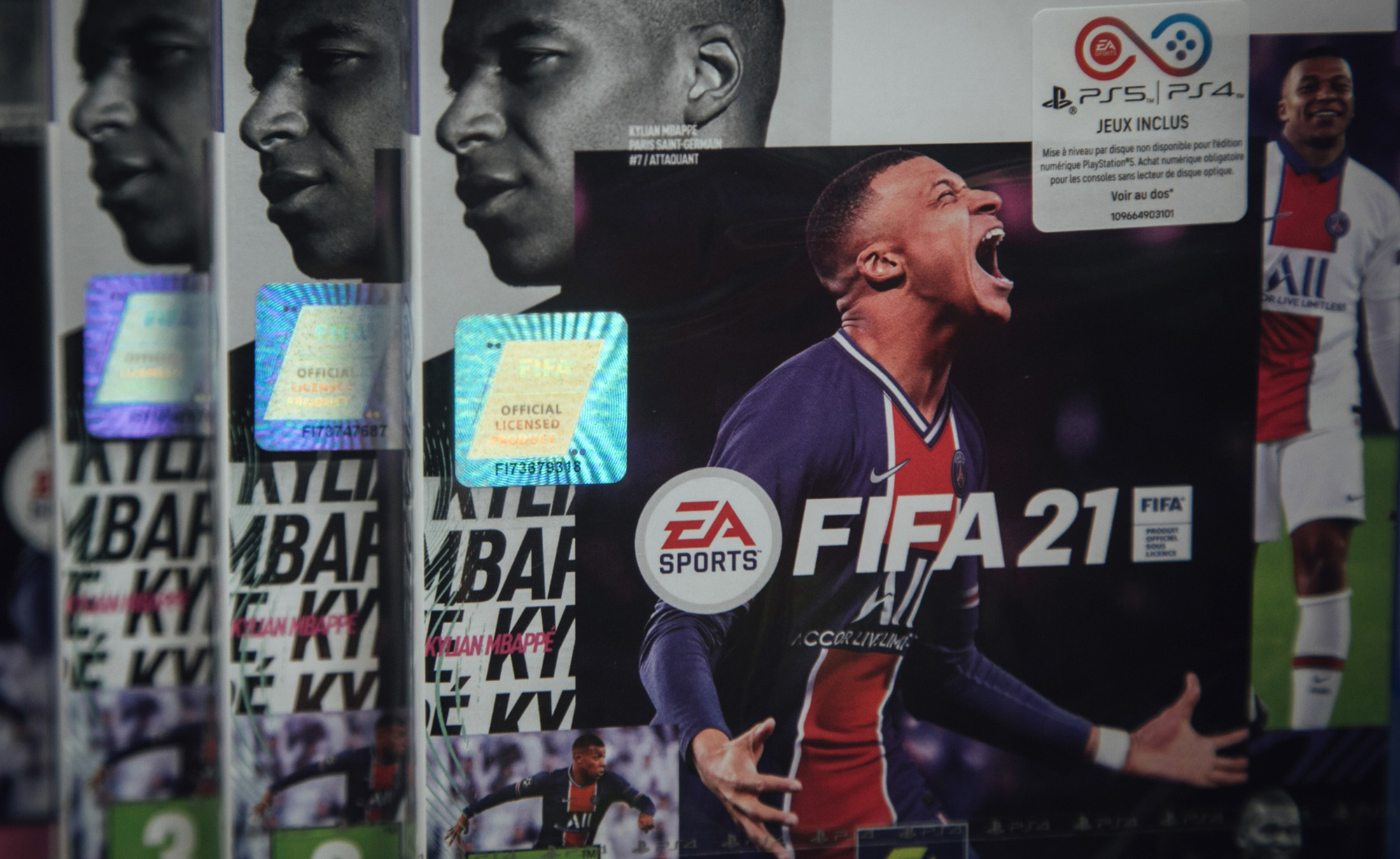 The evolution of FIFA games [1993 – 2022]