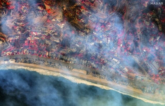 False-color infrared image of La Costa Beach in Malibu, Calif. after the fire on Jan 9, 2025