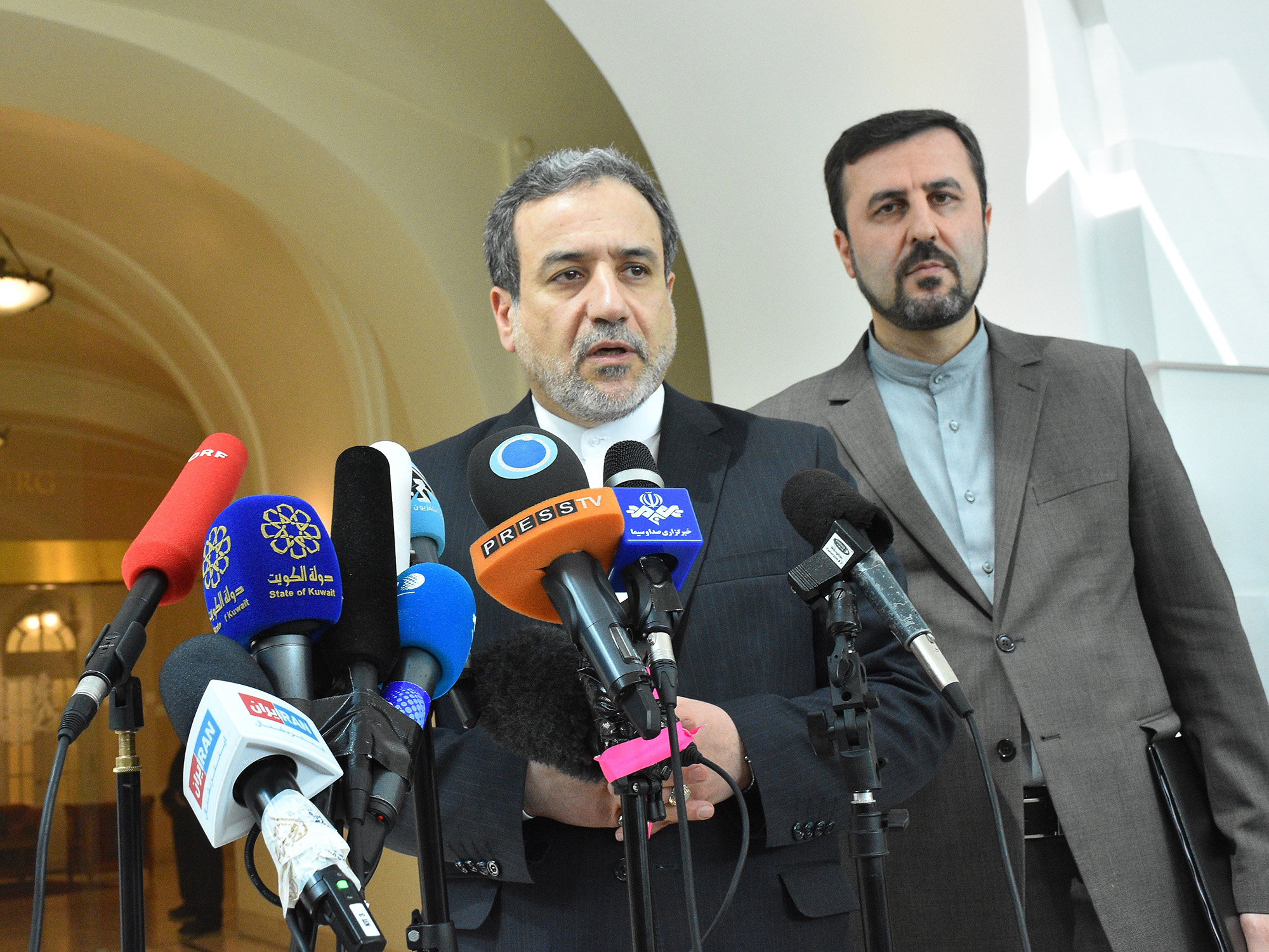 Iran’s Araghchi Says Europe Has Two Options to Save Nuclear Deal ...