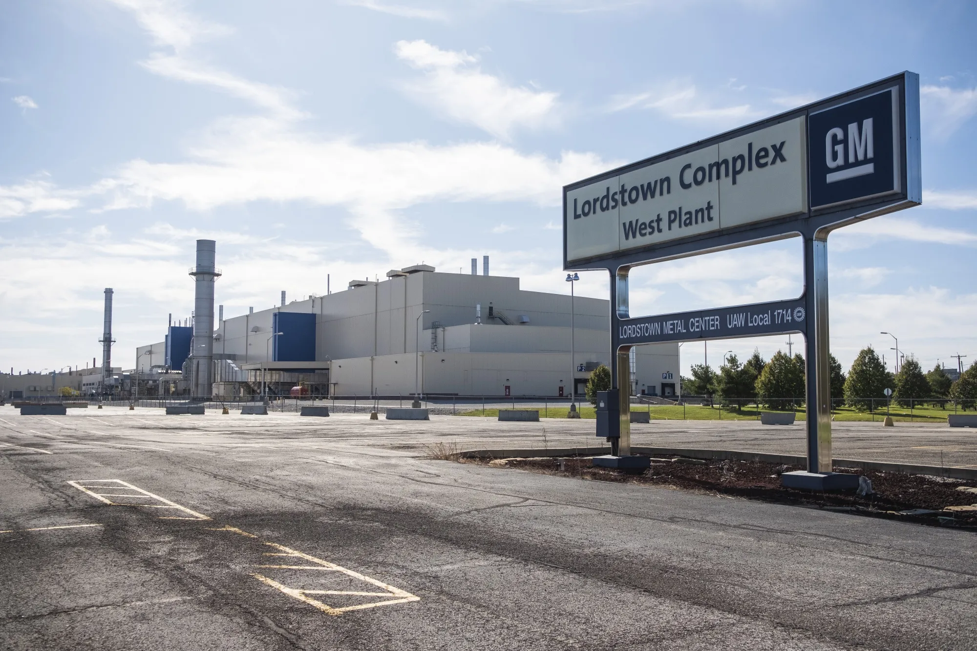 The closed GM&nbsp;plant in Lordstown, Ohio, on Oct. 13, 2019.&nbsp;
