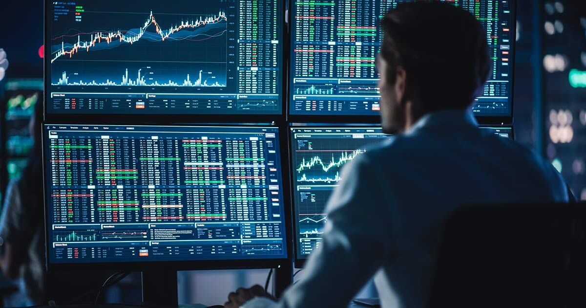 Hedge Funds Paid to Pick Stocks Are Getting Hammered