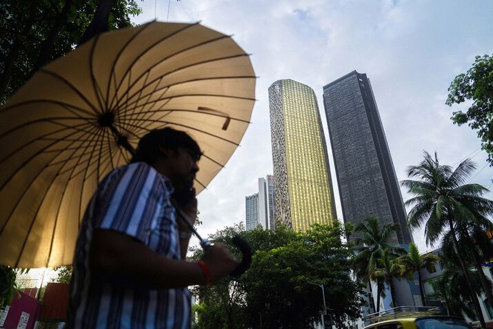 A High-Rise Push Is Helping Mumbai Squeeze in Pools, Gyms and Greenery