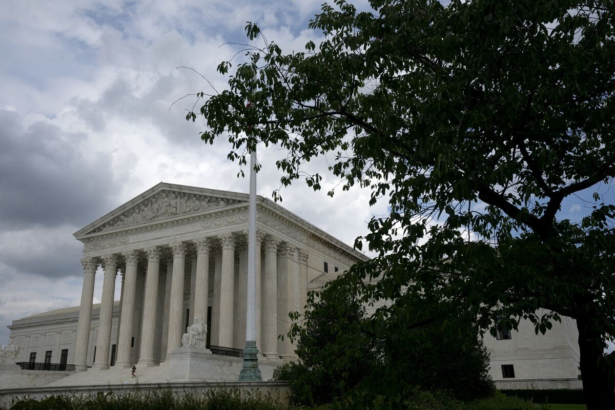US Supreme Court Set to Hear Cases From Conservative Groups - Bloomberg