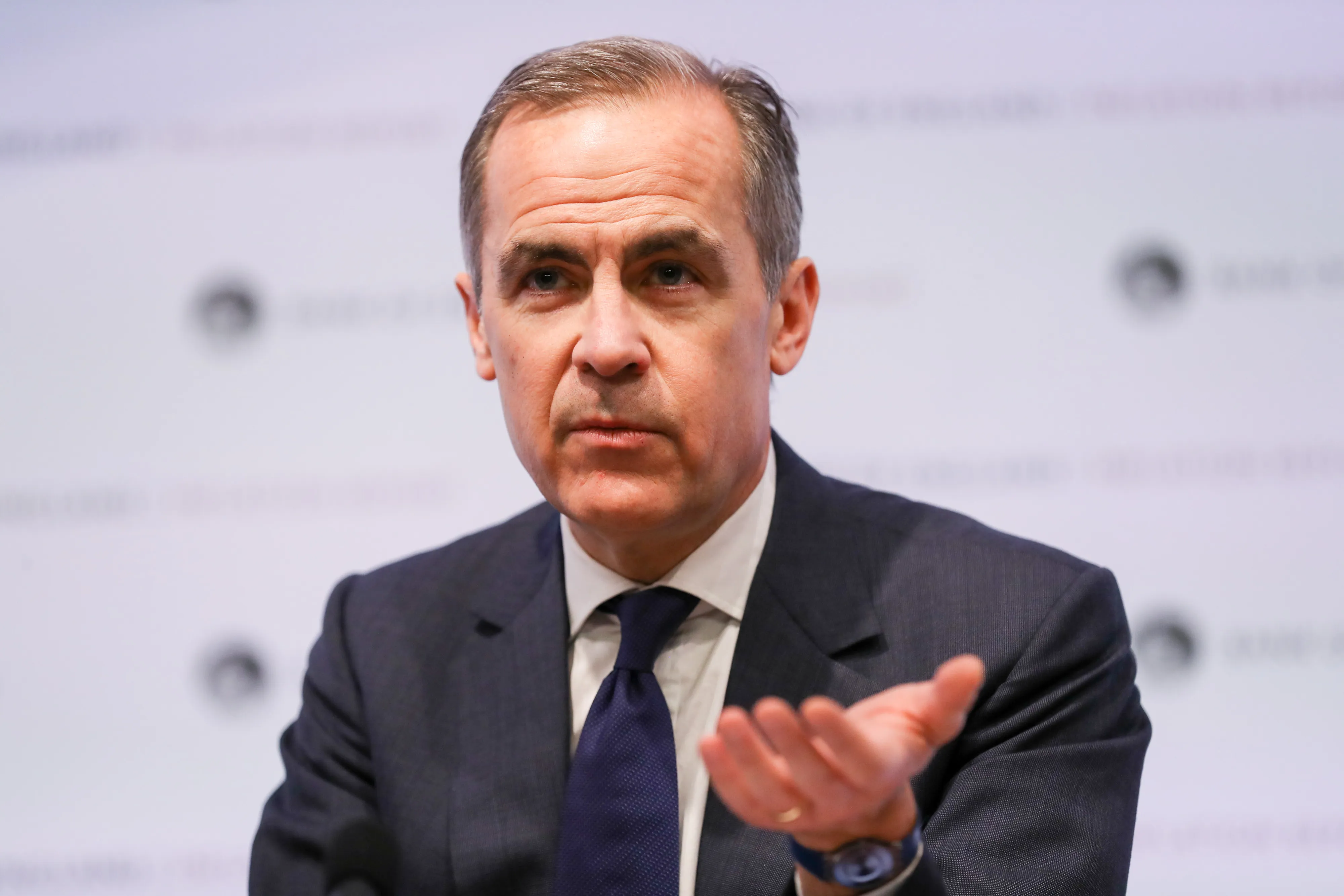 Carney Steps Up BOE Rate Hike Timetable: Full Briefing (Video)