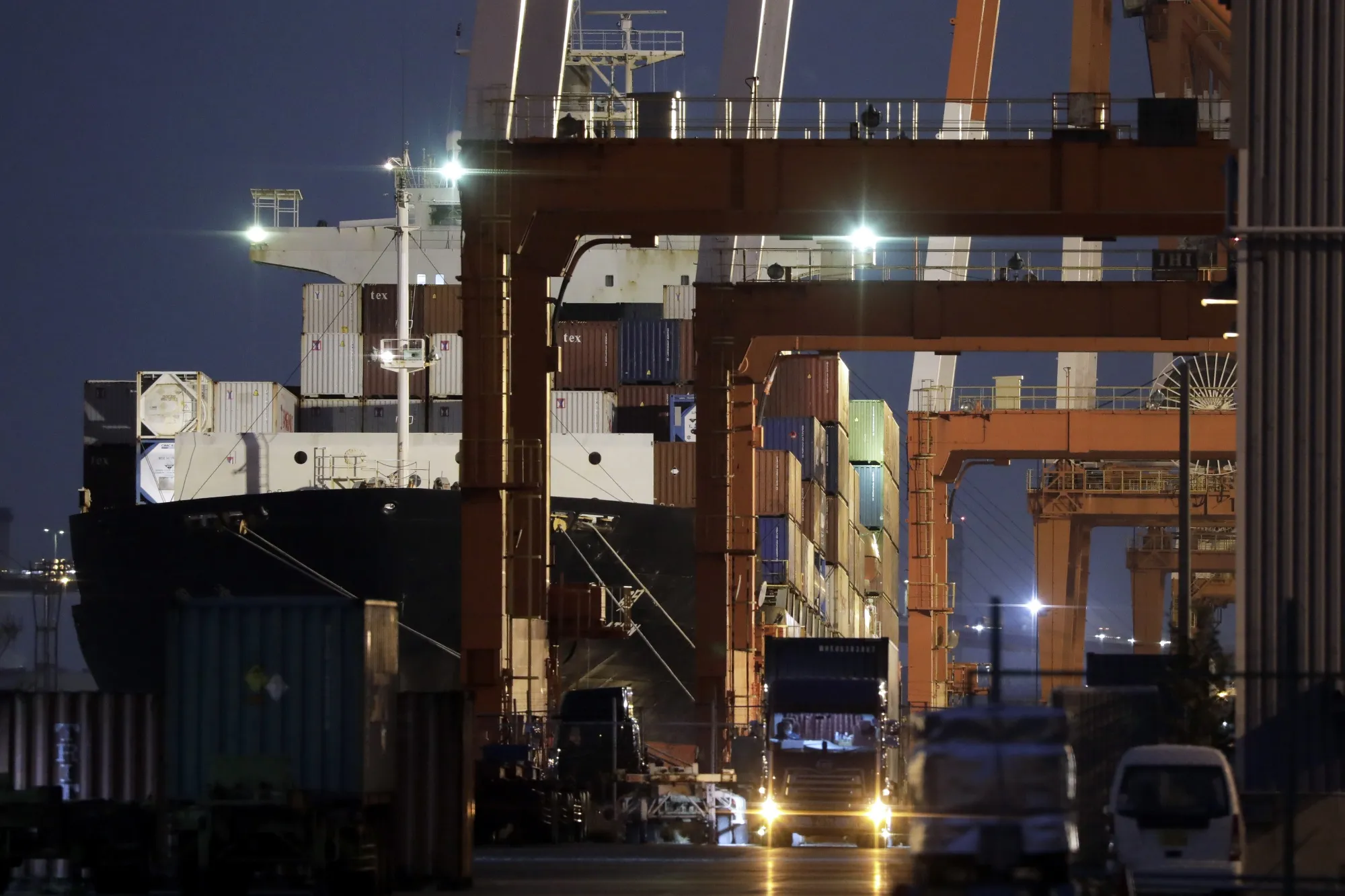Shipping Operations at Container Terminals Ahead of Japan's Trade Figures