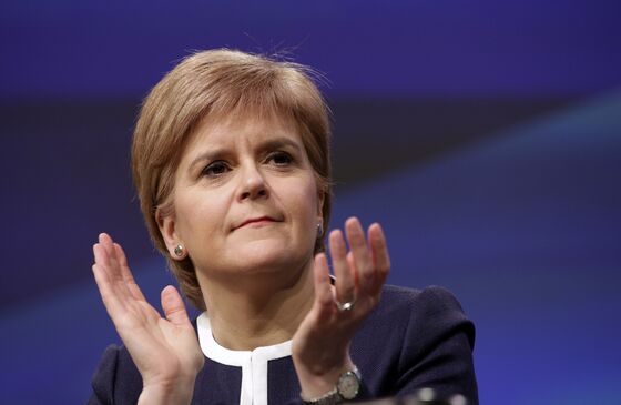 Scottish Leader Pushes Customs Union With EU Brexit Negotiator