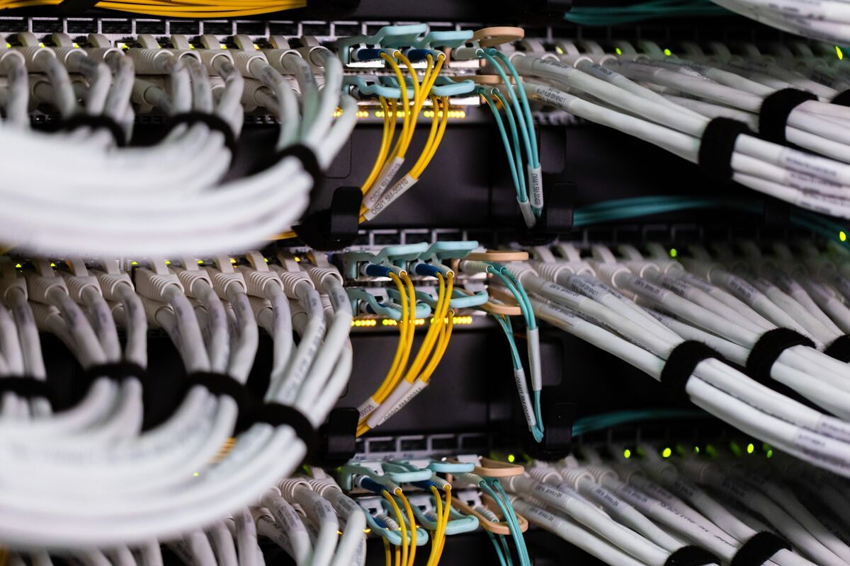 Starboard Is Said to Urge Riot to Speed Up Shift to Data Centers