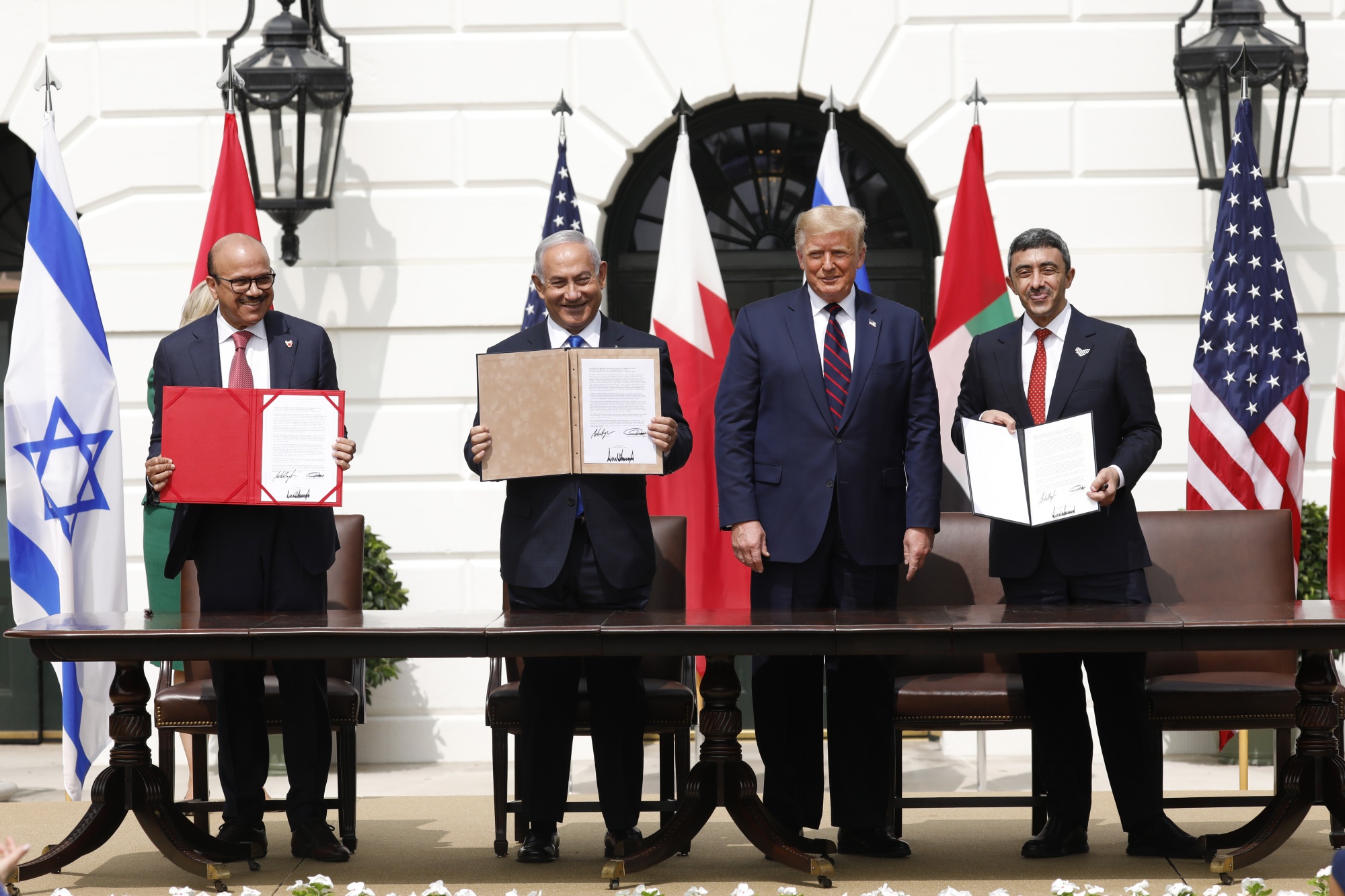 US and Bahrain sign security deal as Washington seeks fresh Gulf ties