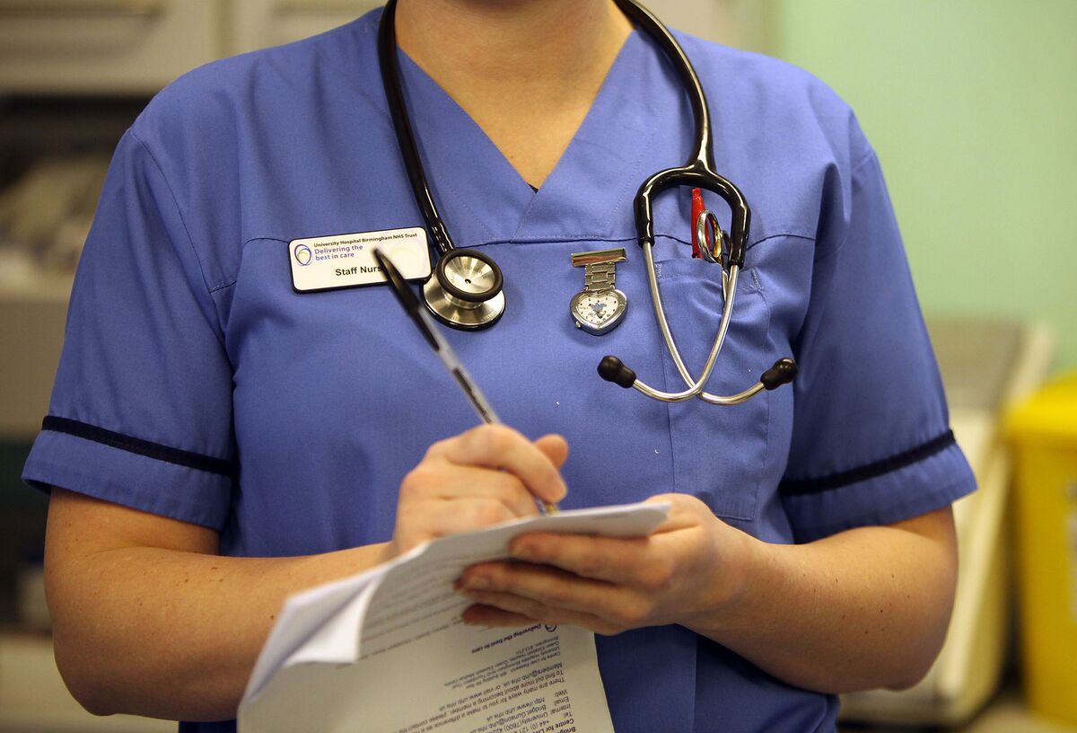 Nurses in UK to Start Voting in September on Whether to Strike