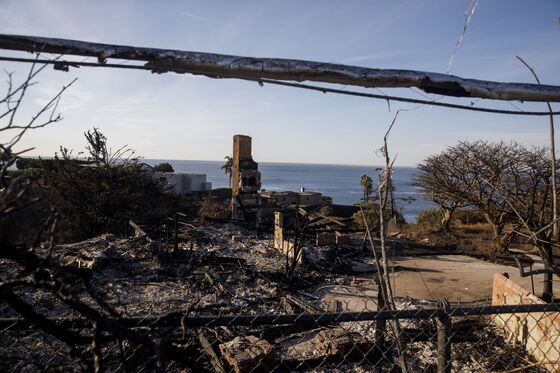 California’s Wildfire Epidemic Is Blamed on Bad Building Decisions