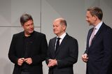 German Coalition Signs Agreement Between SPD, Greens And FDP